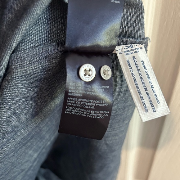 ✨NWT | Tommy Hilfiger | Buttoned up denim polka dots belted dress - Picture 8 of 11